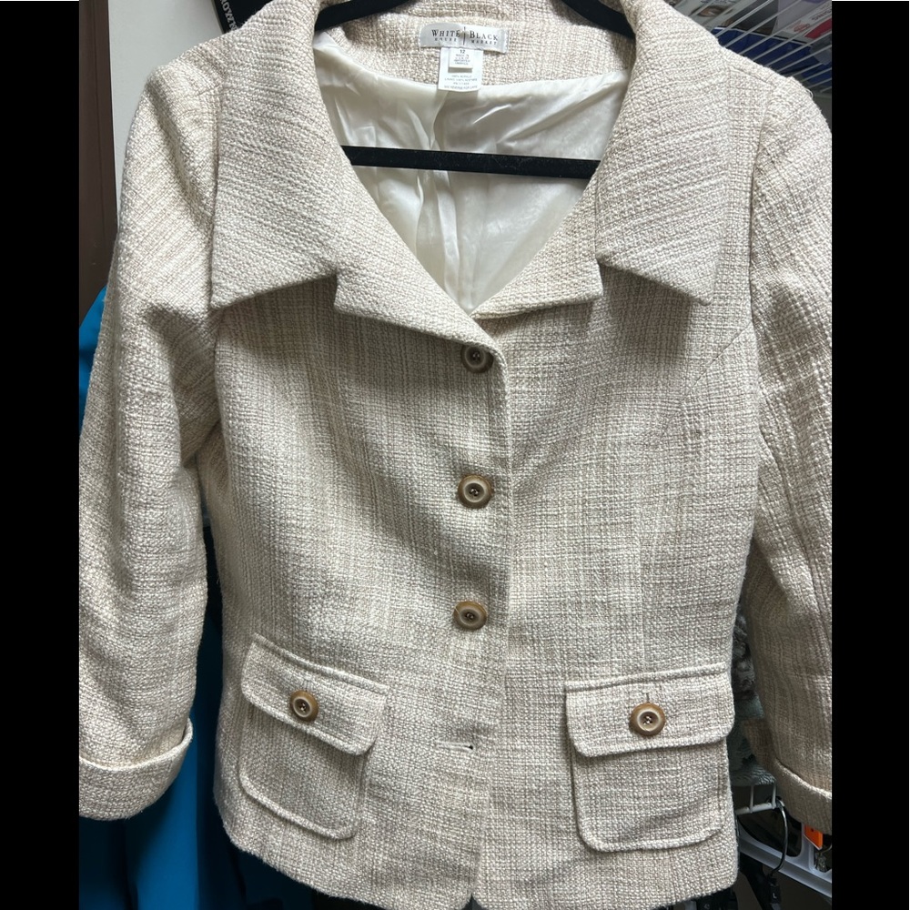 White House black market summer blazer